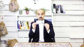 自分の人生を紙切れと交換しているあなたへ。